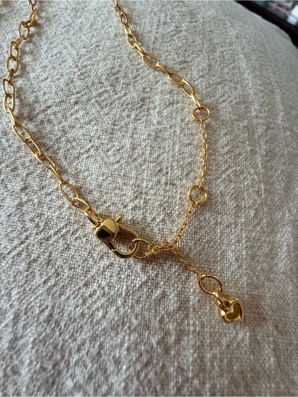 Kate Spade -gold Charm Pendant Necklace with Red Heart & White Enamel Medallion